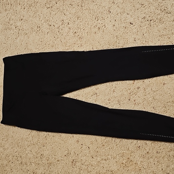Lululemon Fast And Free 7/8 NULUX Leggings - Picture 3 of 8